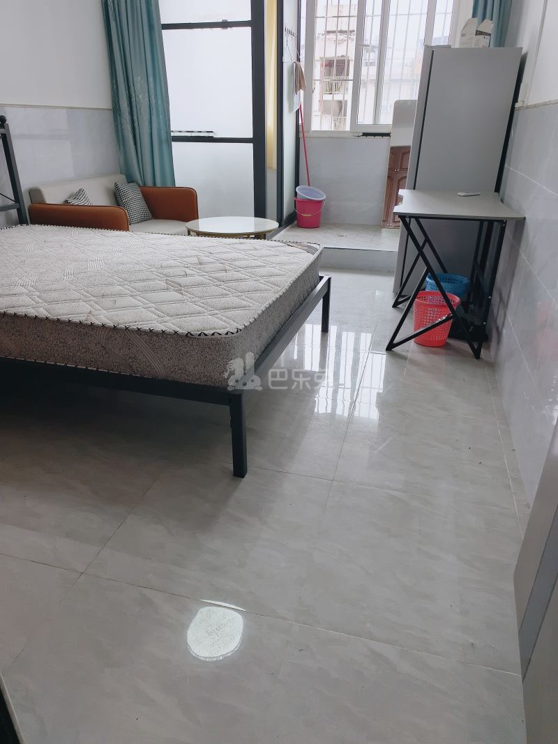 海湾花园14010517卧室图2