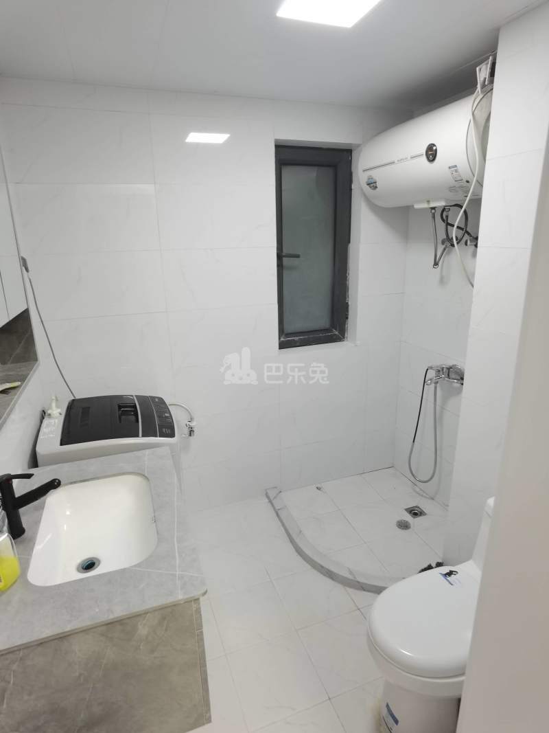 金枫里（彩虹湾居住区2期）14040807卫生间图5