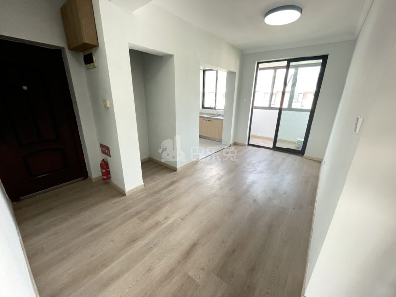 大湾名苑14043243客厅图12