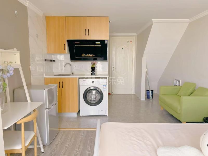 龙湖新壹城14053149周边环境图3