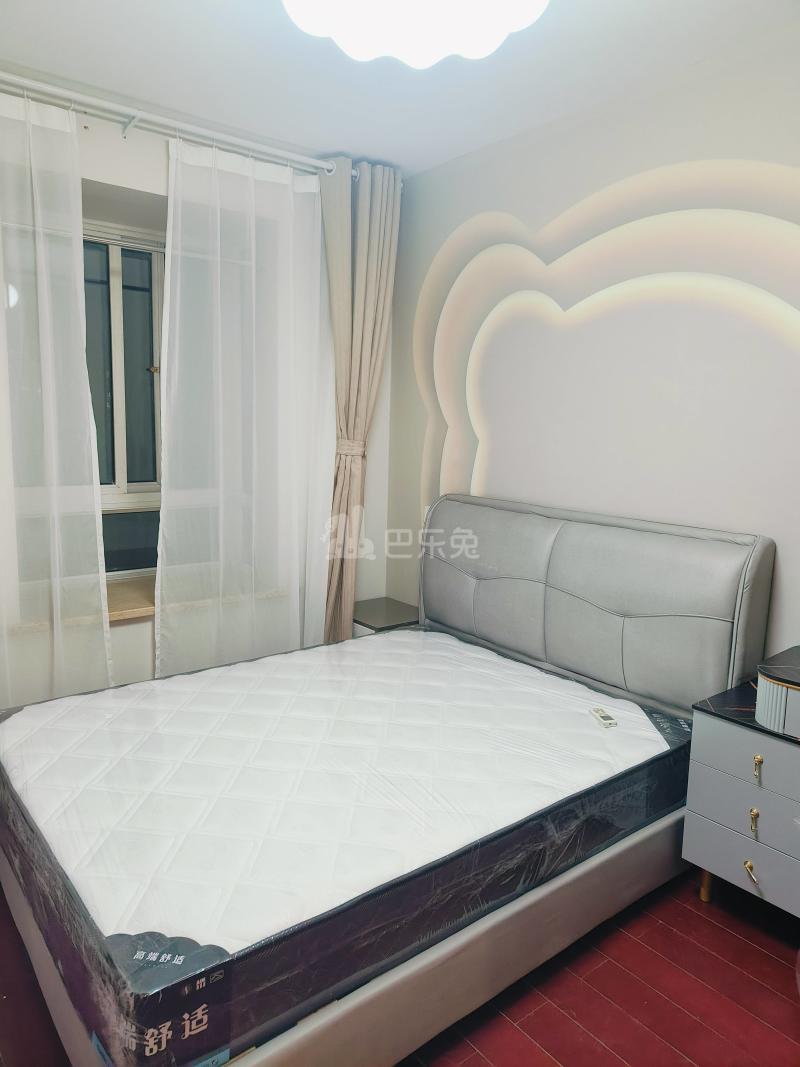 鑫峰苑14082022卧室图3