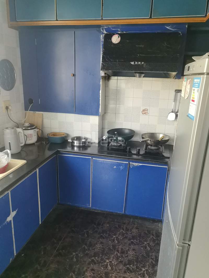 新青浦花苑2区14082499厨房图4