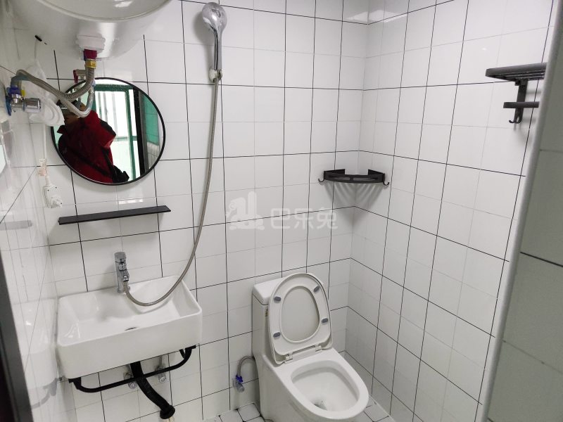 同盛公寓14158198卫生间图5