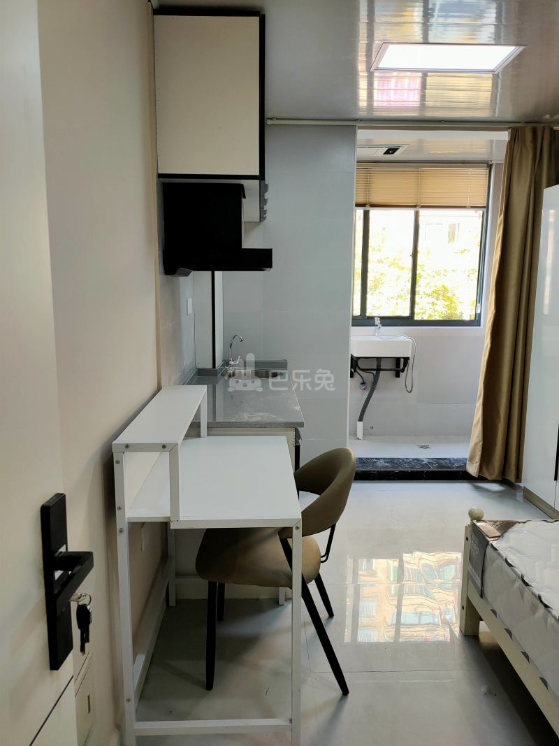 鑫峰苑14158239卧室图3