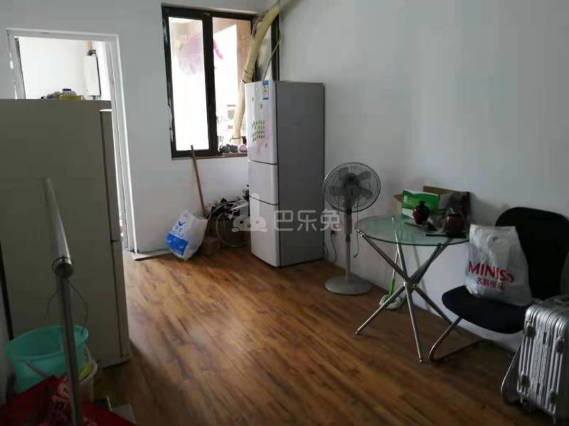 中海瀛台2期14178144客厅图0