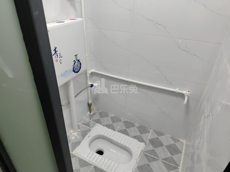 一甲海边新村14198448卫生间图5