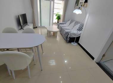 好日子大家园B区 1室2厅1卫