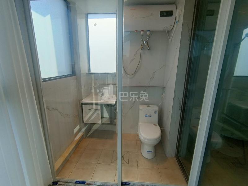 威尼斯水城第十九街区（北外滩水城第十九街区）14236176卫生间图6