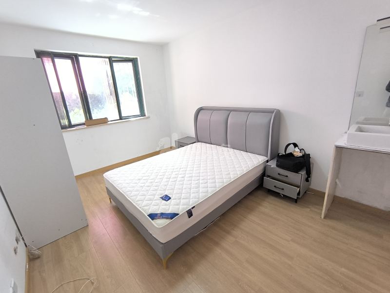 武夷花园14243982卧室图0