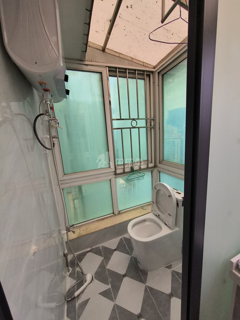 创世纪滨海花园14291966卫生间图4