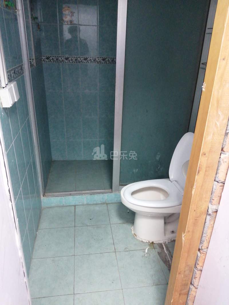 清河路202弄小区14292399卫生间图5