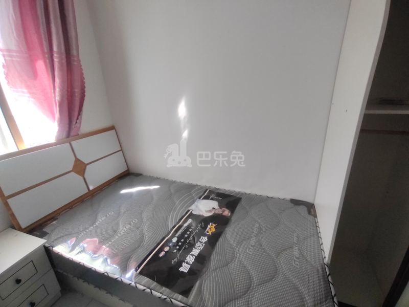 吴胜别墅14359693卧室图1