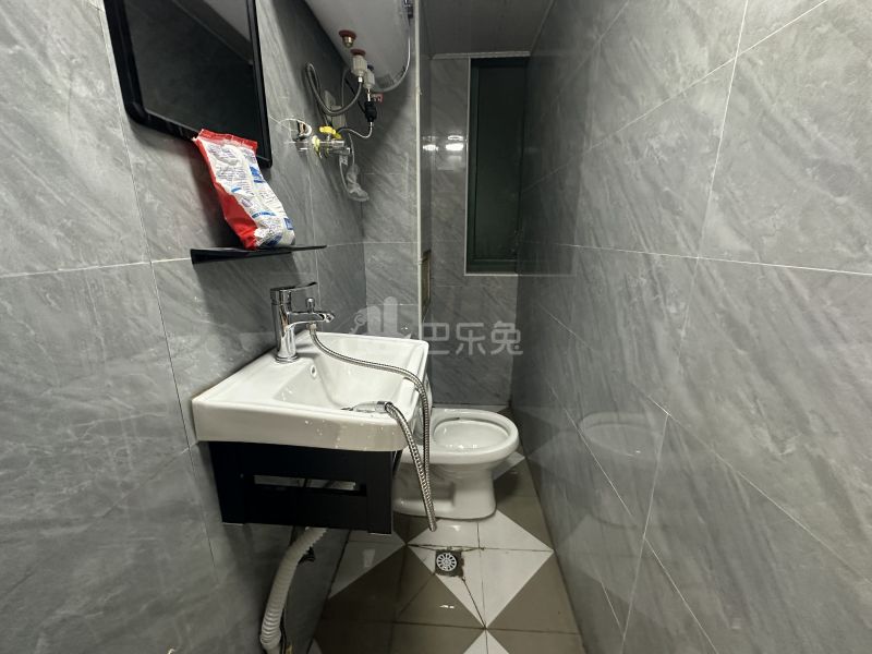 新月时代家园14377482卫生间图5