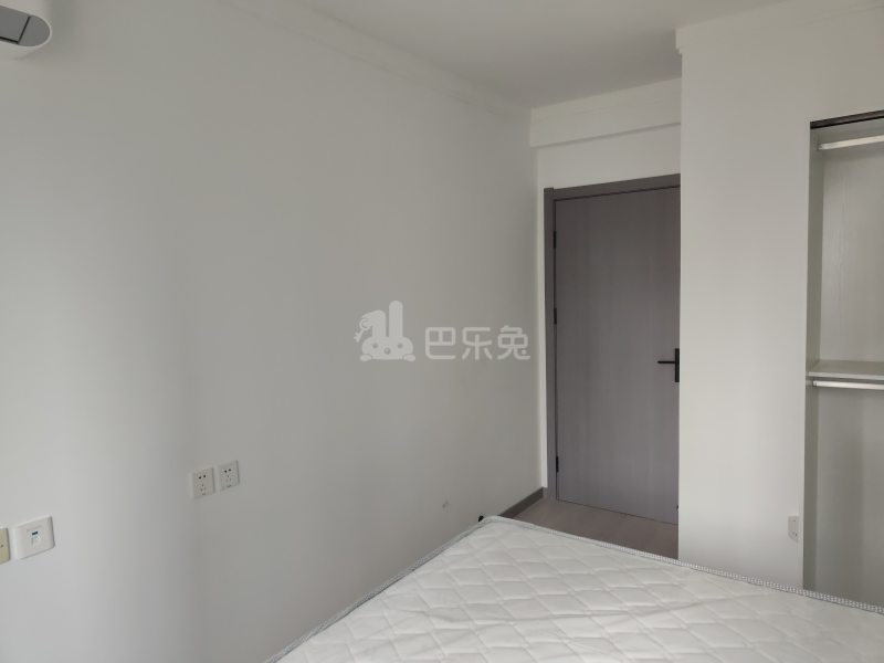 匡巷三村14413463卧室图3