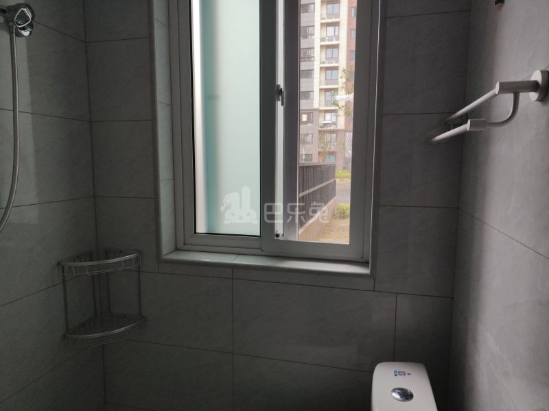 匡巷三村14413463卫生间图7