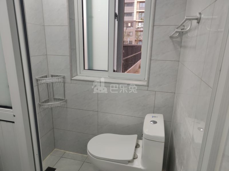 匡巷三村14413463卫生间图8