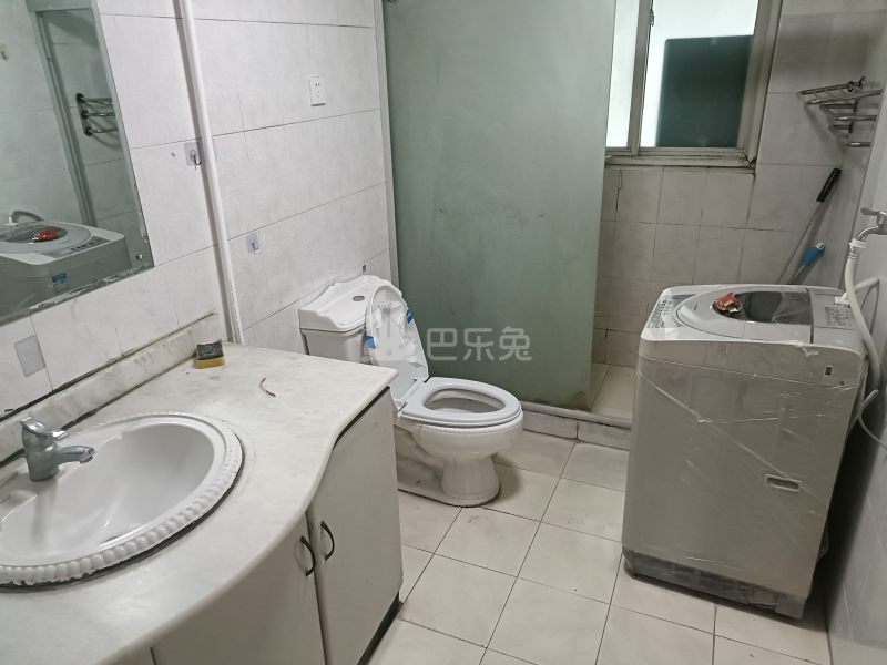 复星新苑14437600卫生间图4