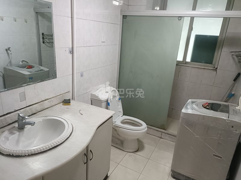 复星新苑14437600卫生间图5