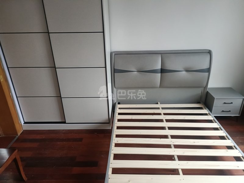 复星新苑14437600卧室图1