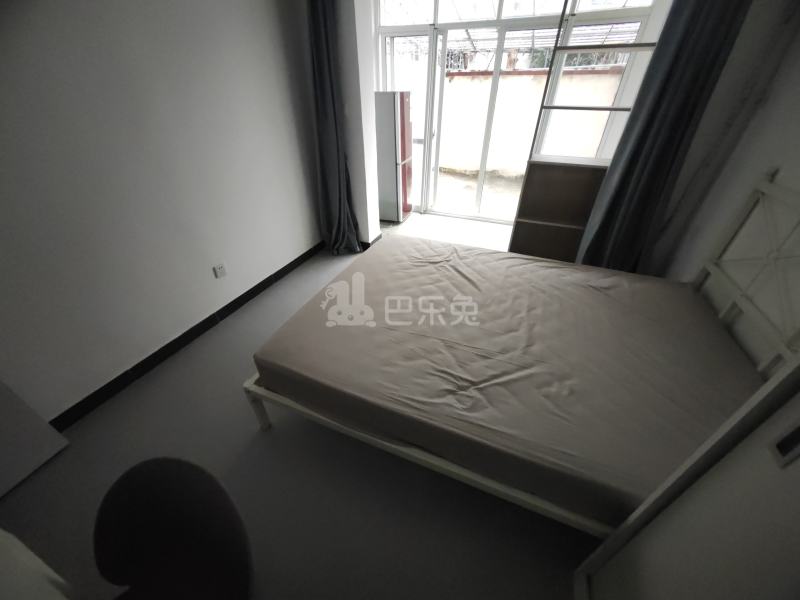 疁南小区14490036卧室图3