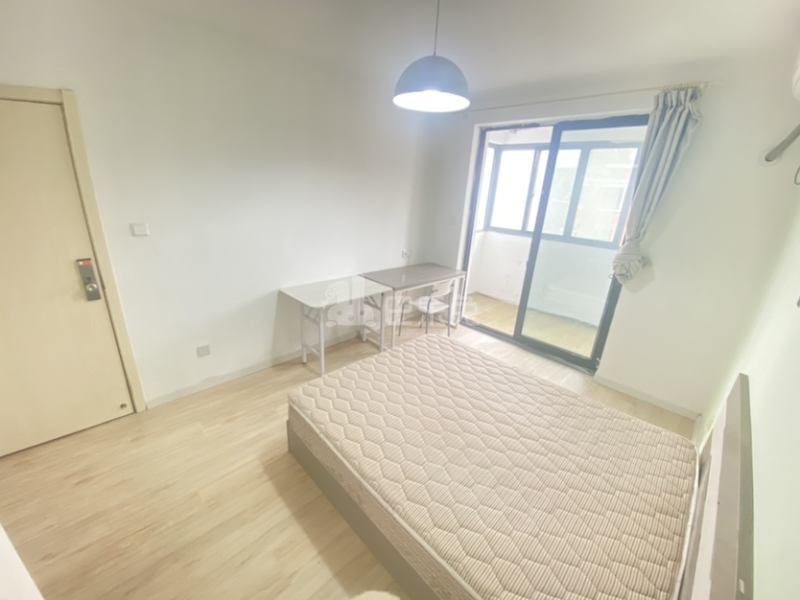 大湾名苑14502294卧室图0