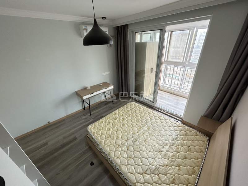 金海华城华彩新苑14525556客厅图3