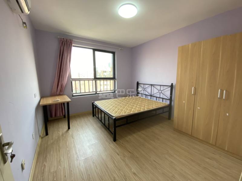 申城佳苑二期A块14526334客厅图1