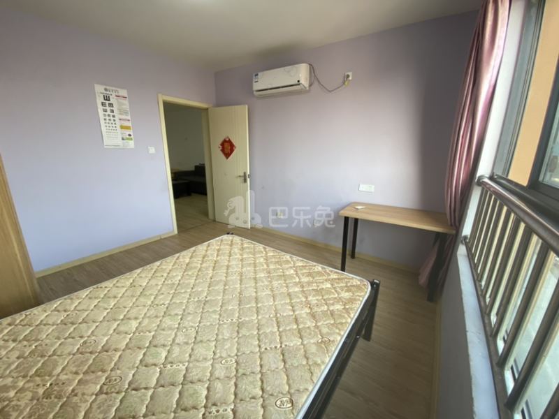 申城佳苑二期A块14526334客厅图0