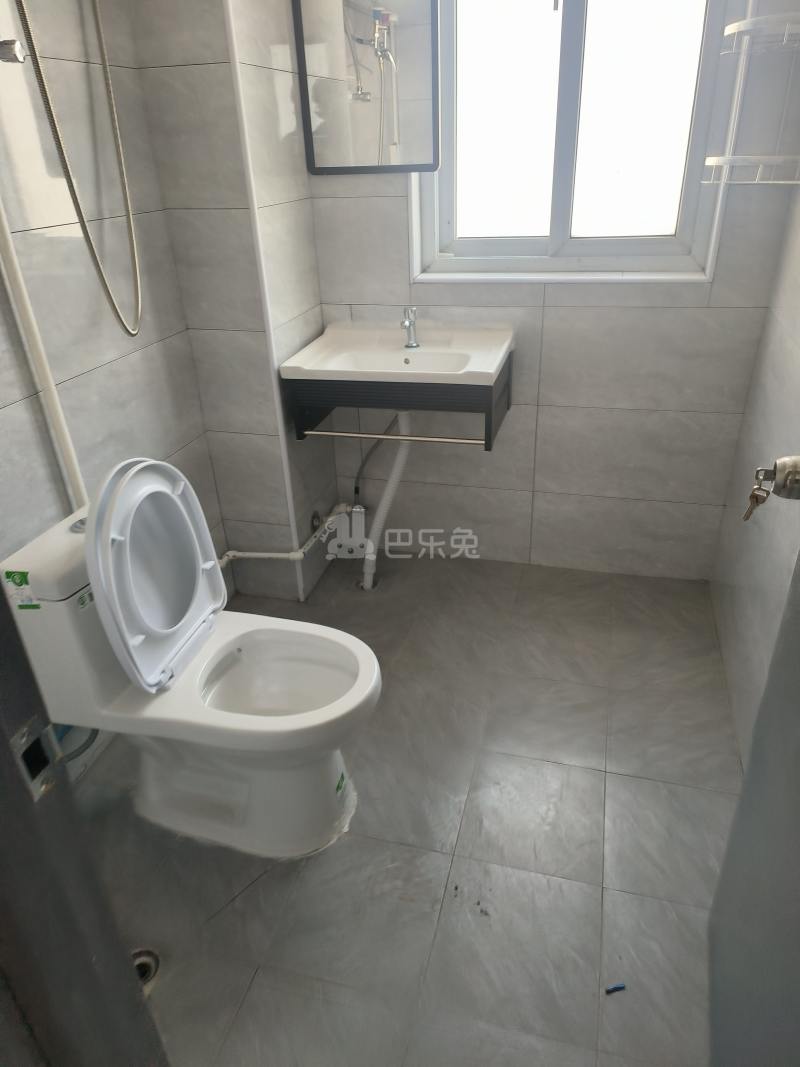 匡巷四村14527441卫生间图12