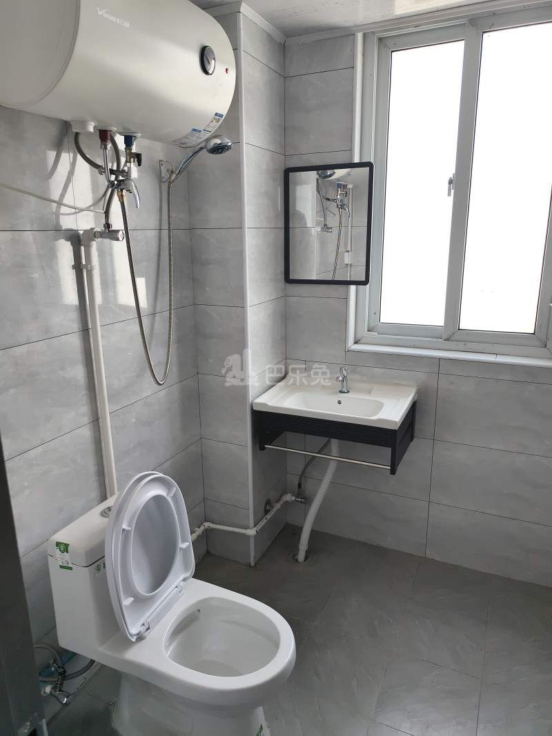 匡巷四村14527441卫生间图16