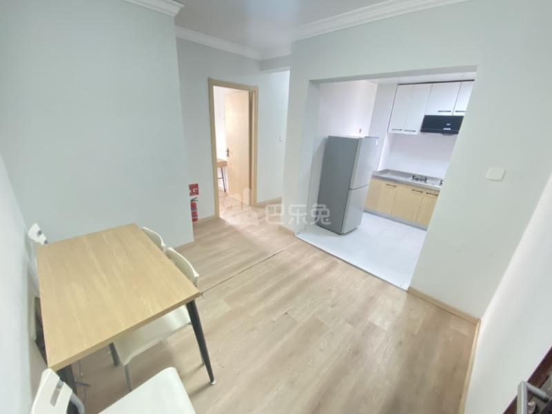 金海华城康平佳苑14529281客厅图0