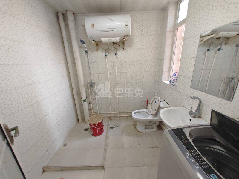 聚丰景都14530649卫生间图5