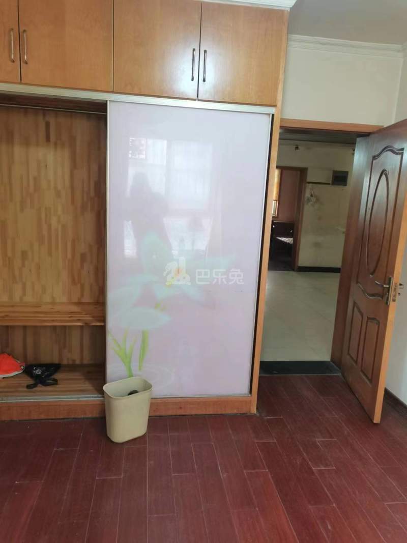 银龙花园一期北区14557319周边环境图1