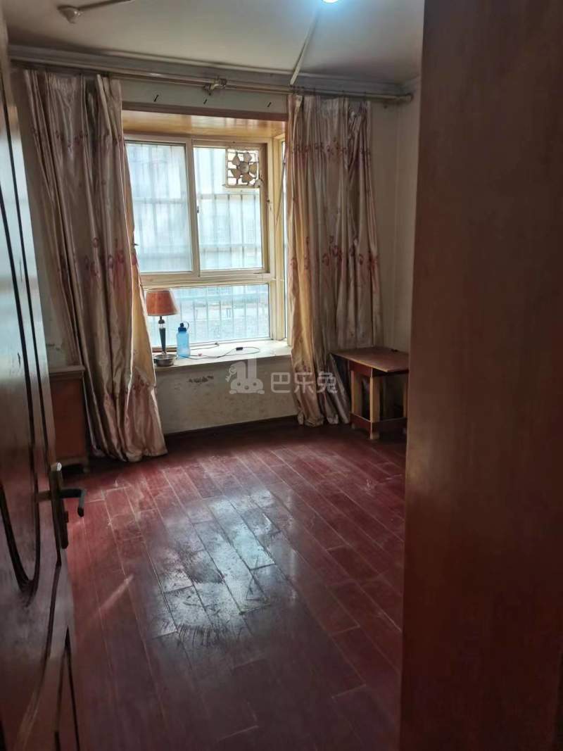 银龙花园一期北区14557319周边环境图2