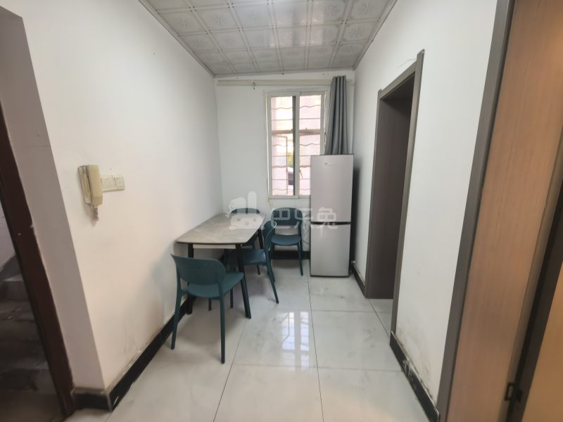 听潮一村14599897卧室图3