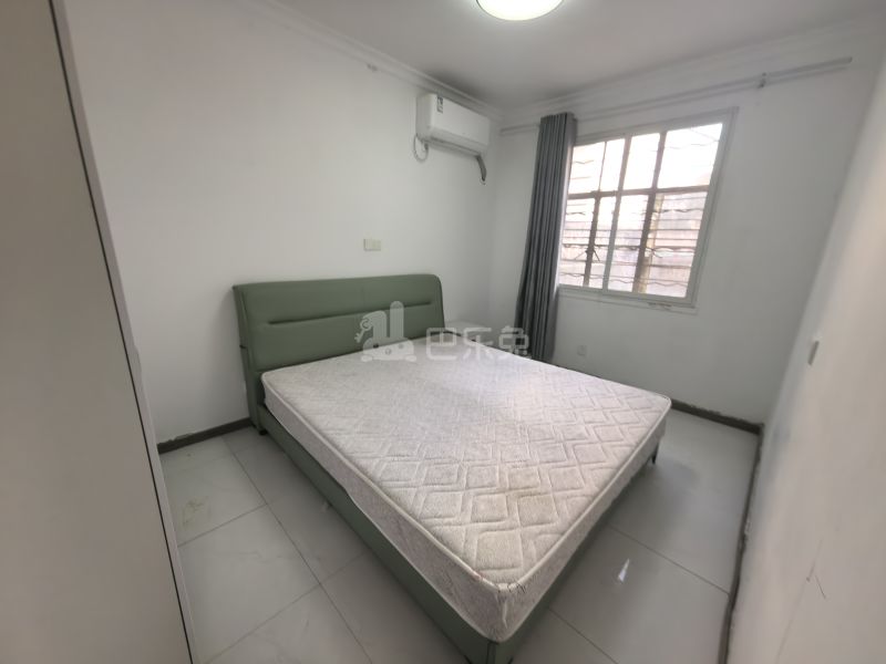 听潮一村14599897卧室图1