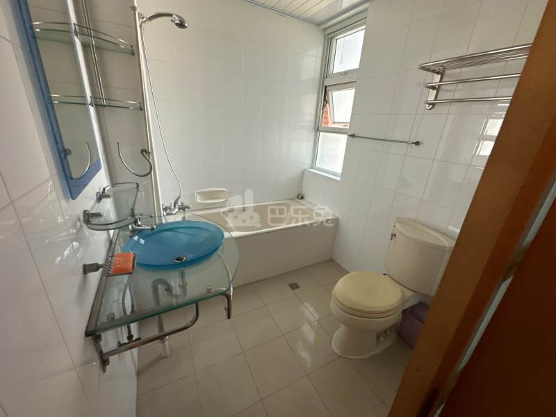 惠龙公寓14602960卫生间图8