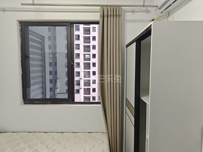 书香嘉苑14603451卧室图2