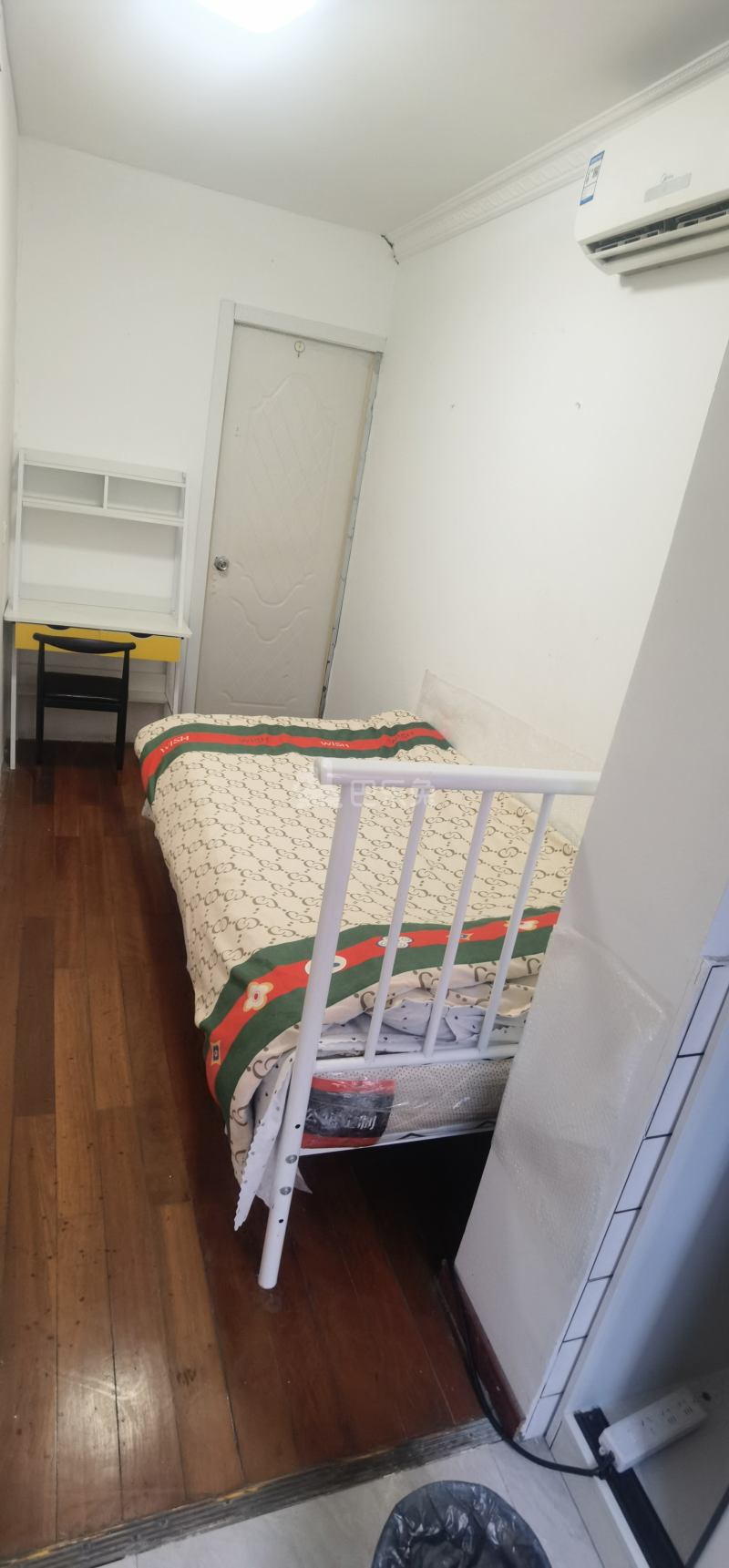 永灵小区（阳城路101弄）14606495卧室图3