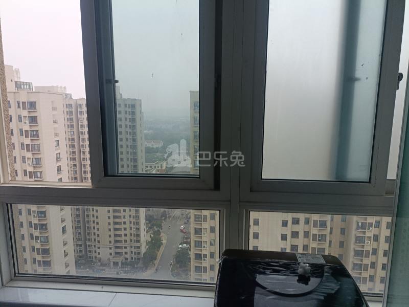 悦晟新苑14607769卧室窗户图7