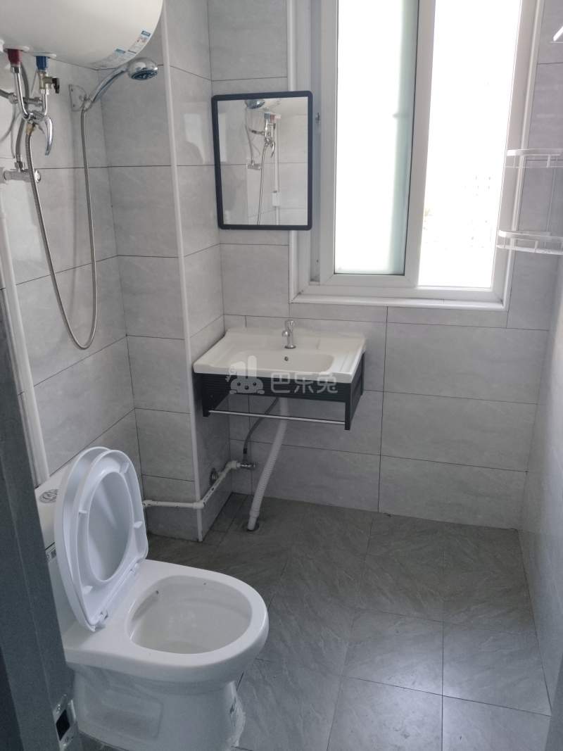 匡巷四村14527441卫生间图9