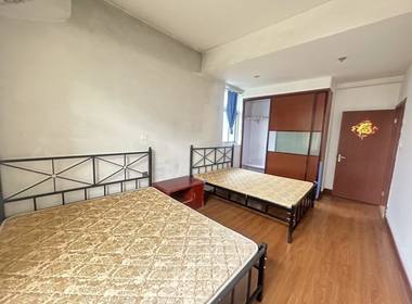 张江东区公寓 1室0厅0卫