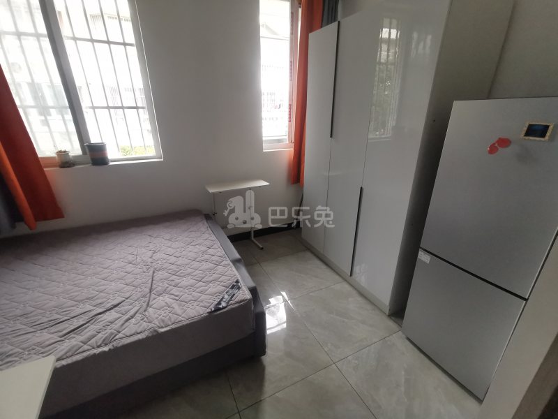 浏翔花苑（蕰北公路2221号）14666768卧室图2