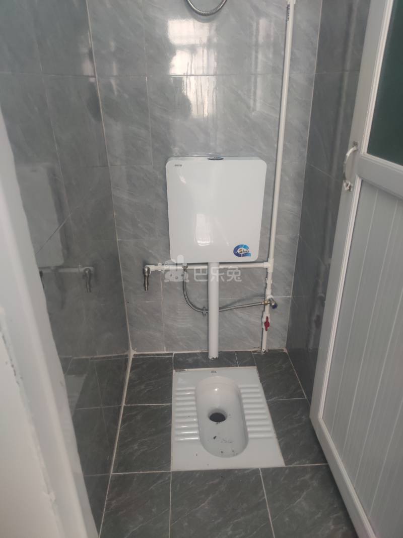 南山公安分局小区14667143卫生间图4