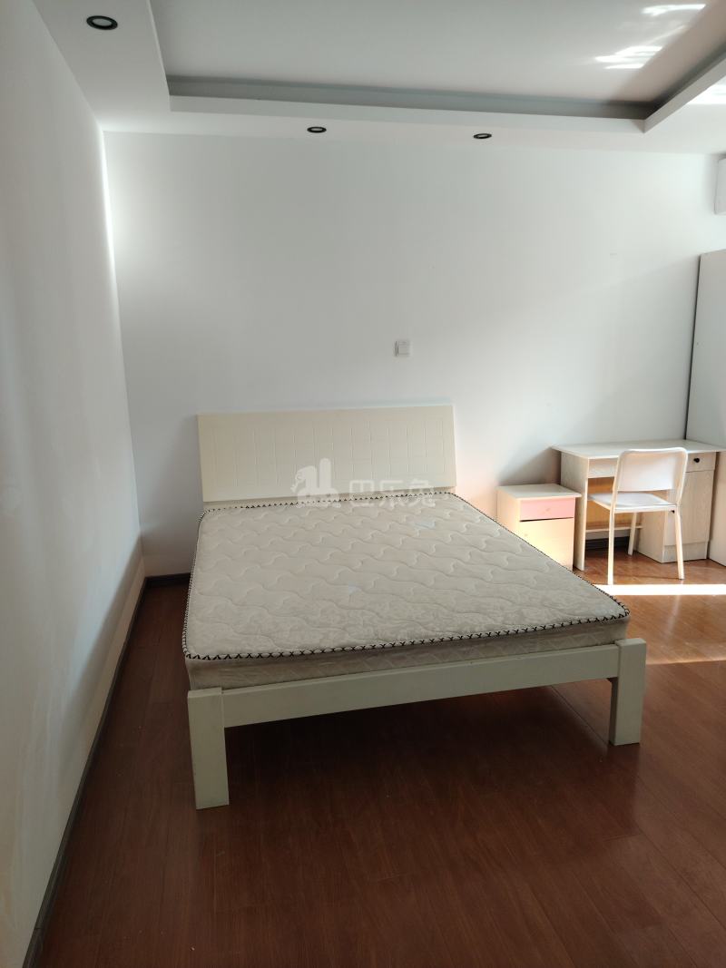 海湾街38弄14672864卧室图0