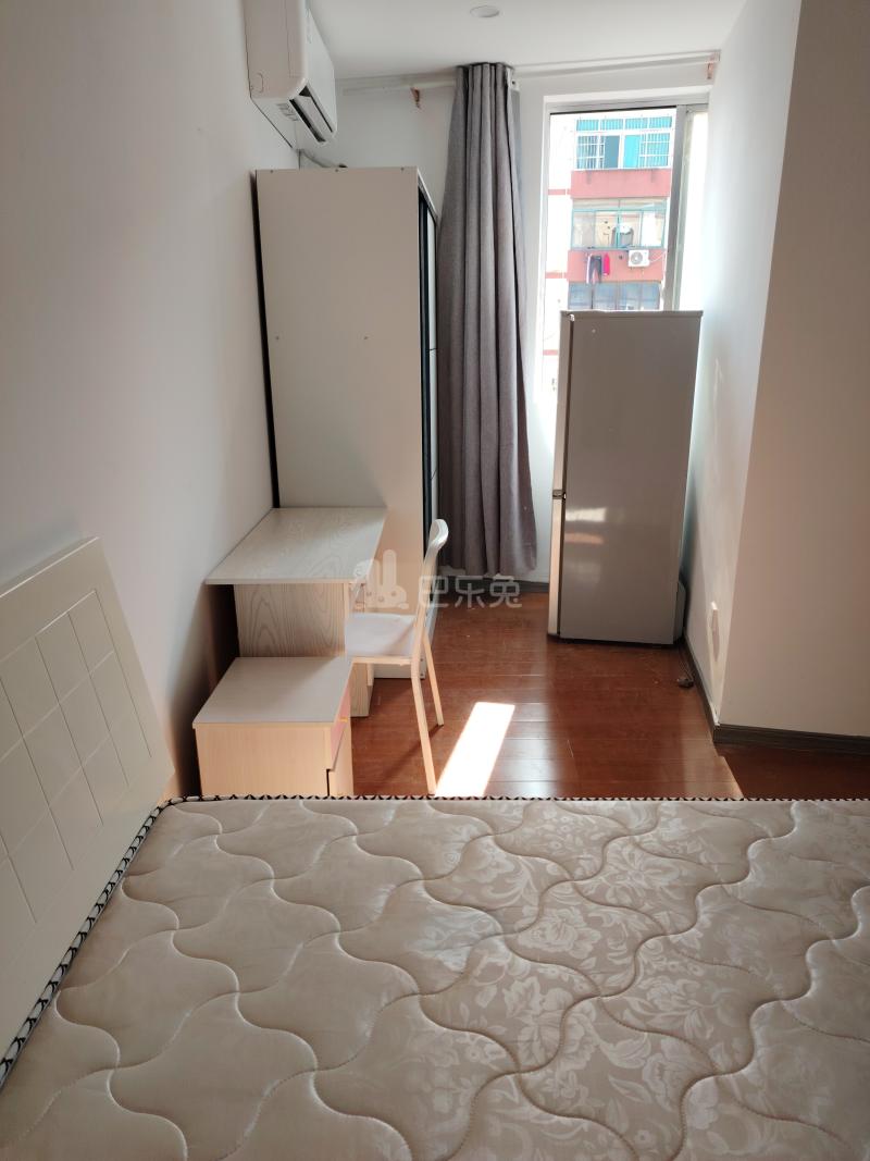 海湾街38弄14672864卧室图3