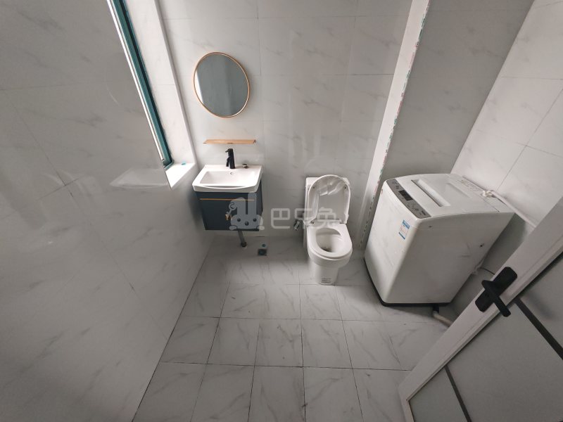 滨江雅苑14701784卫生间图13