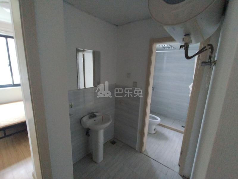 齐友佳苑14701808卫生间图7