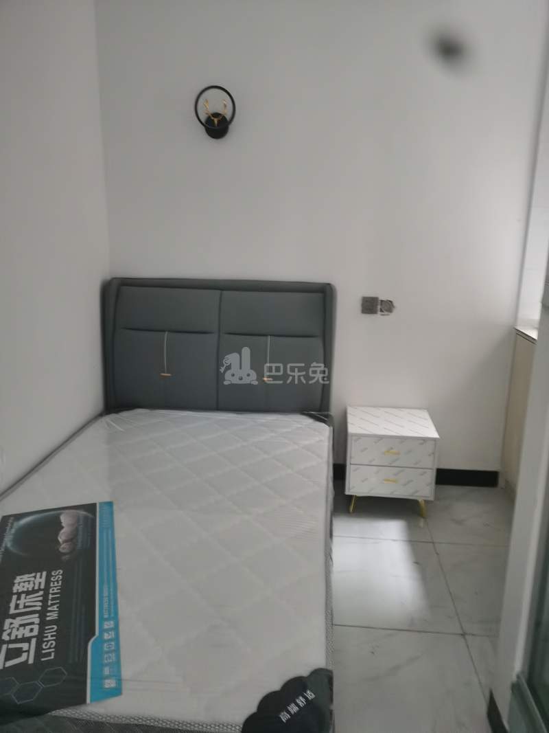 绿地梧桐院14702611卧室图1