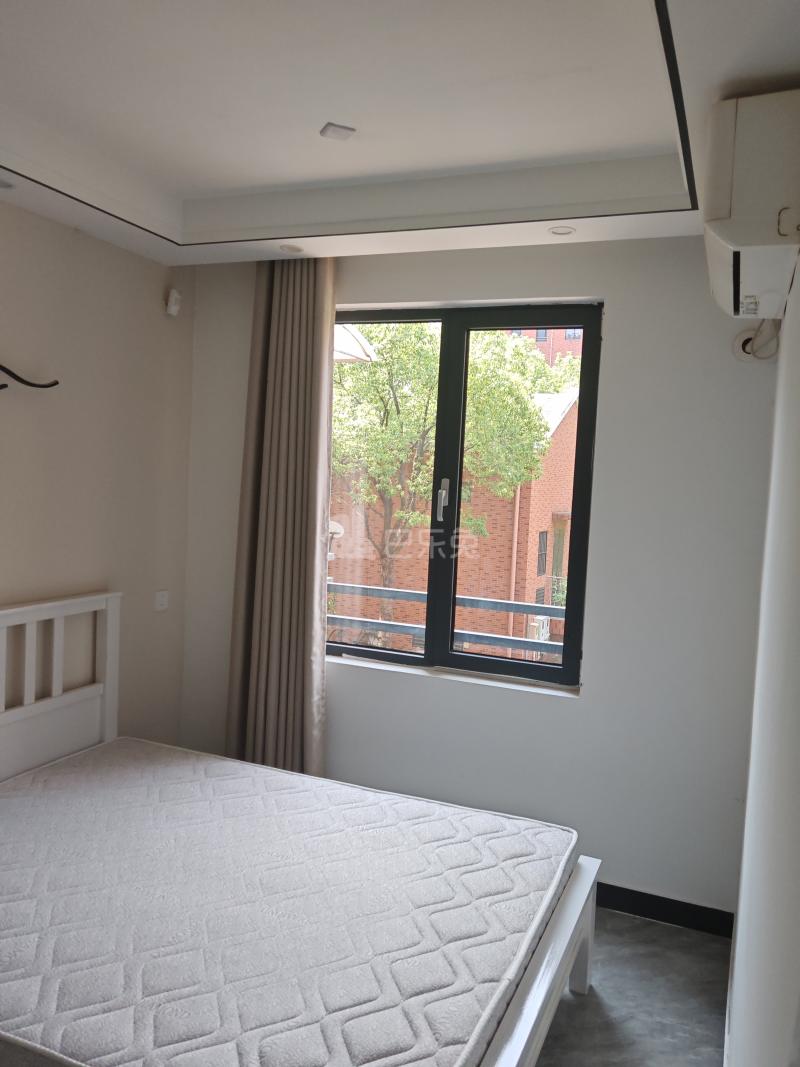 佘北家园银杏苑14703155卧室窗户图10